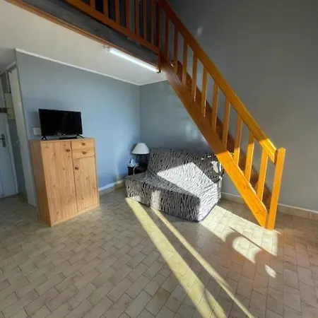 5018 Cap D'agde Joli T2 Mezzanine - Piscine - Proche Village Naturiste