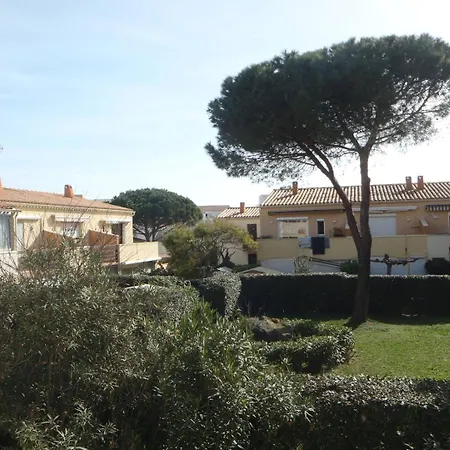 5018 Cap D'agde Joli T2 Mezzanine - Piscine - Proche Village Naturiste